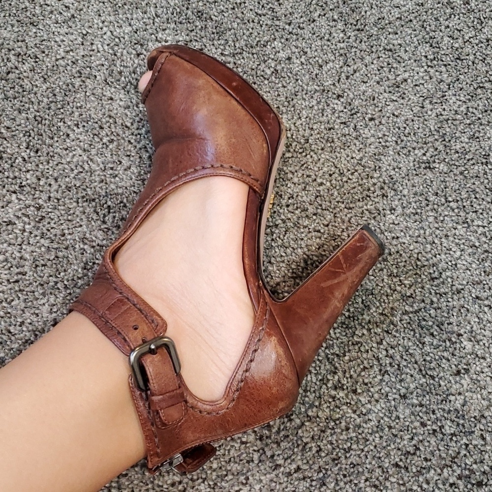 Prada Womens Ankle Zip Heels Pump Sandals shoes sz 37/7 - Picture 14 of 16